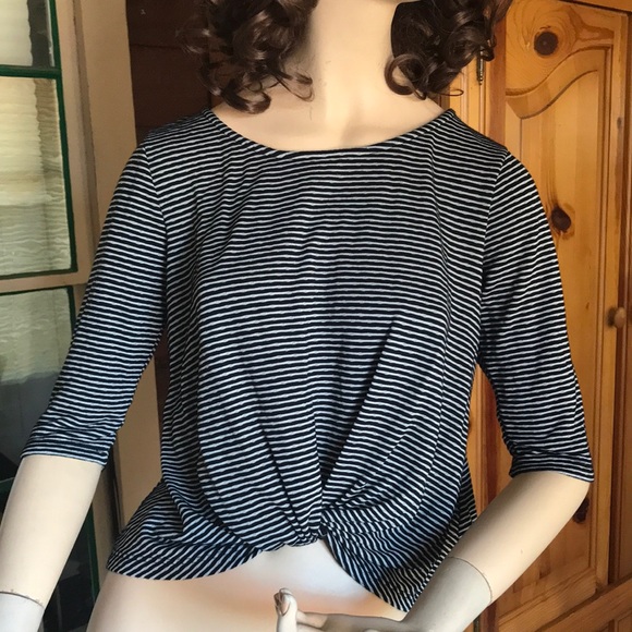 Tops - Striped knotted top